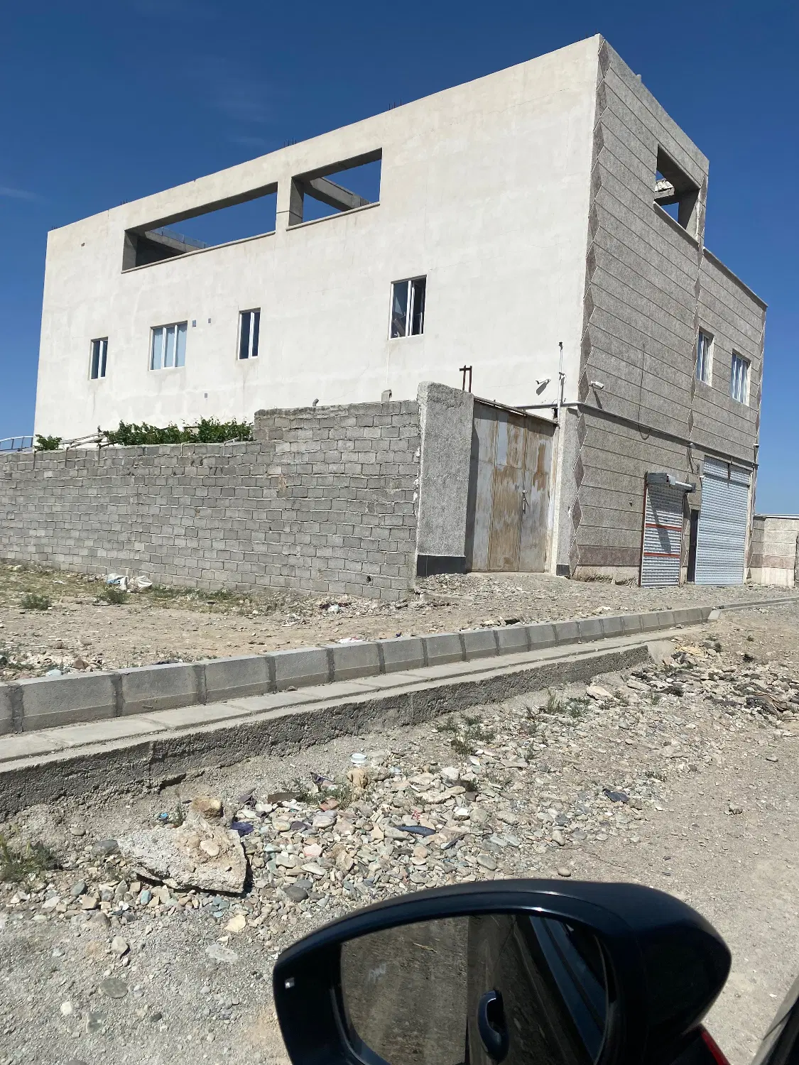 1000 متر زمین فردیس فرگاز با مجوز ۳۰ درصد بنا