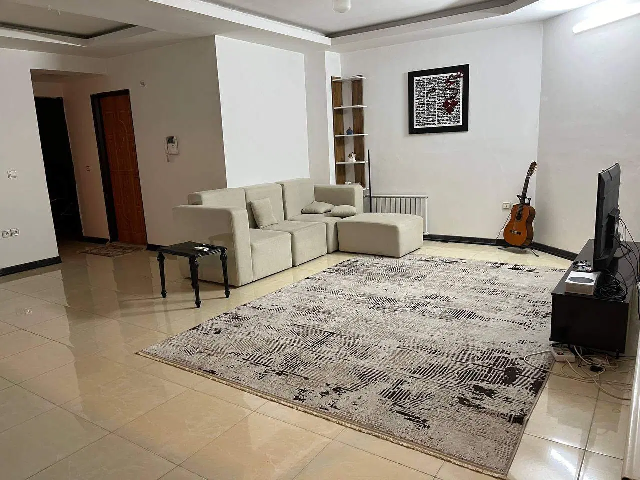 واحد ۹۶متری فول امکانات ناوک