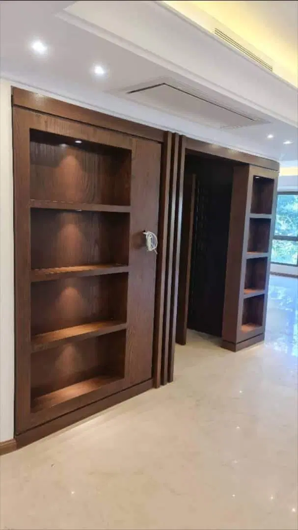 مغازه ۴۰ متر همراه انبار