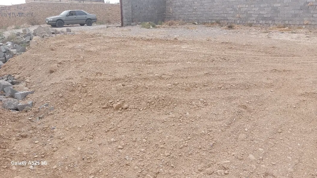 زمین فروشی