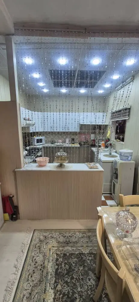 ۱۲۵مترمنزل مسکونی۳خواب ۲ طبقه بازسازی شده(منوچهری)