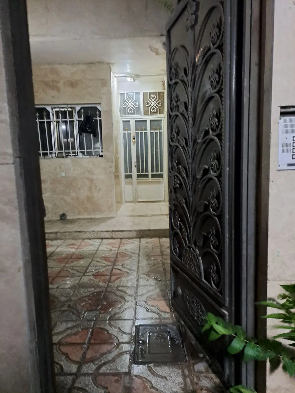 خانه اجاره ای 90متر مناسب تولیدی یا انبار