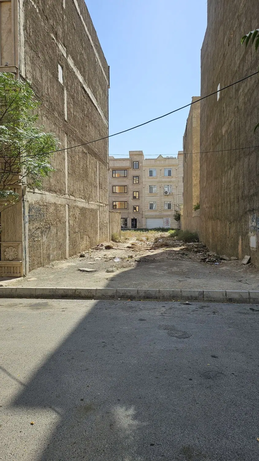 زمین 160 متری نبوت واوان