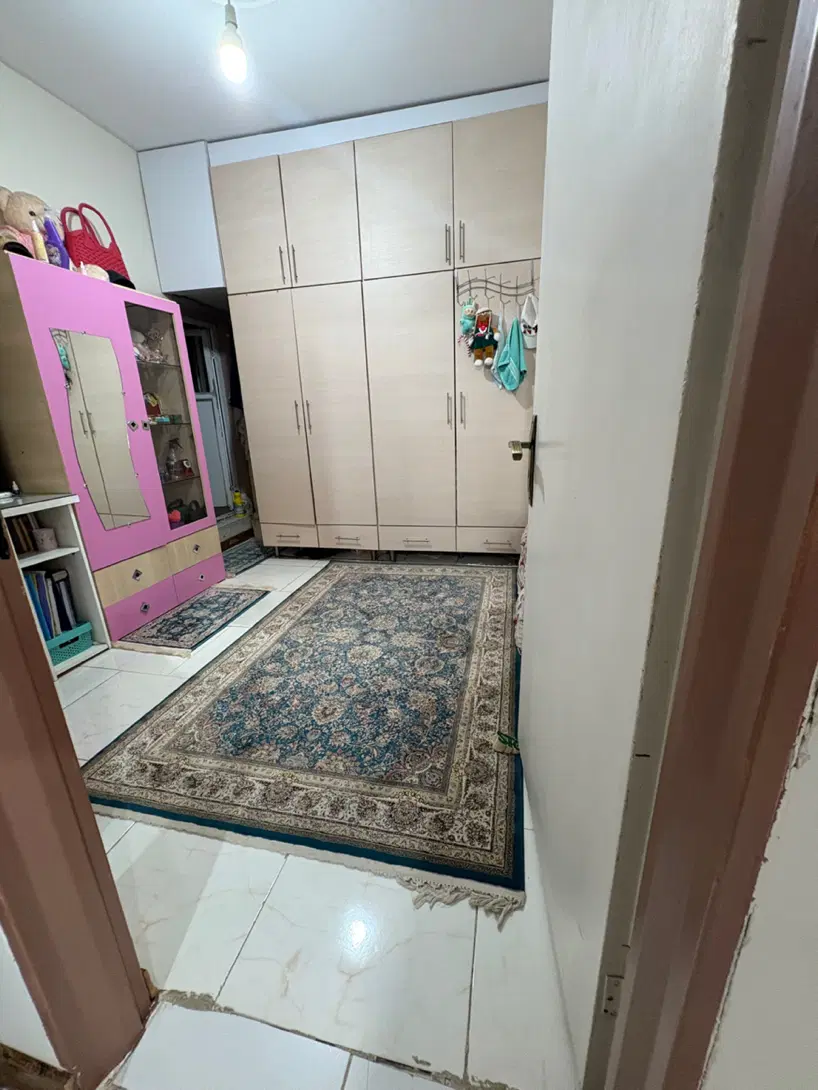 ۹۰متر با پارکینگ اختصاصی