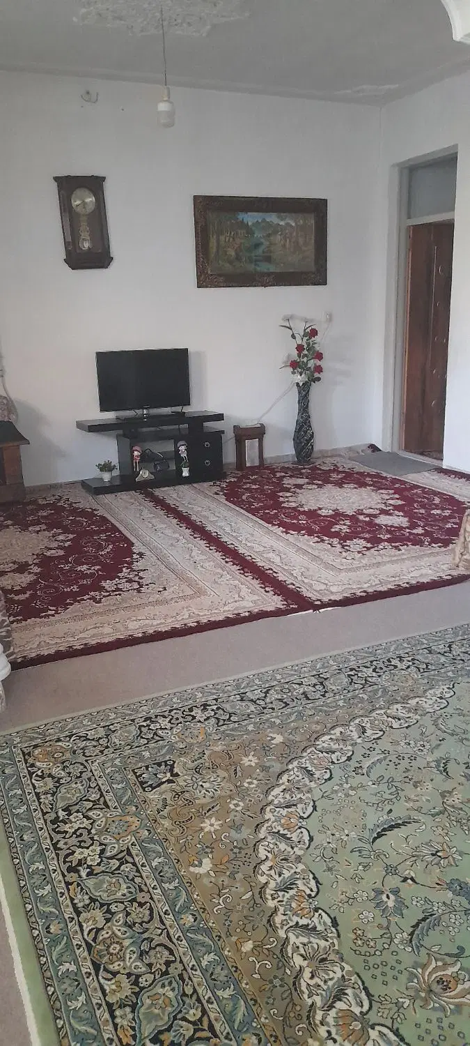 فروش خانه ویلایی  ۲۲۰متر درمامونیه،