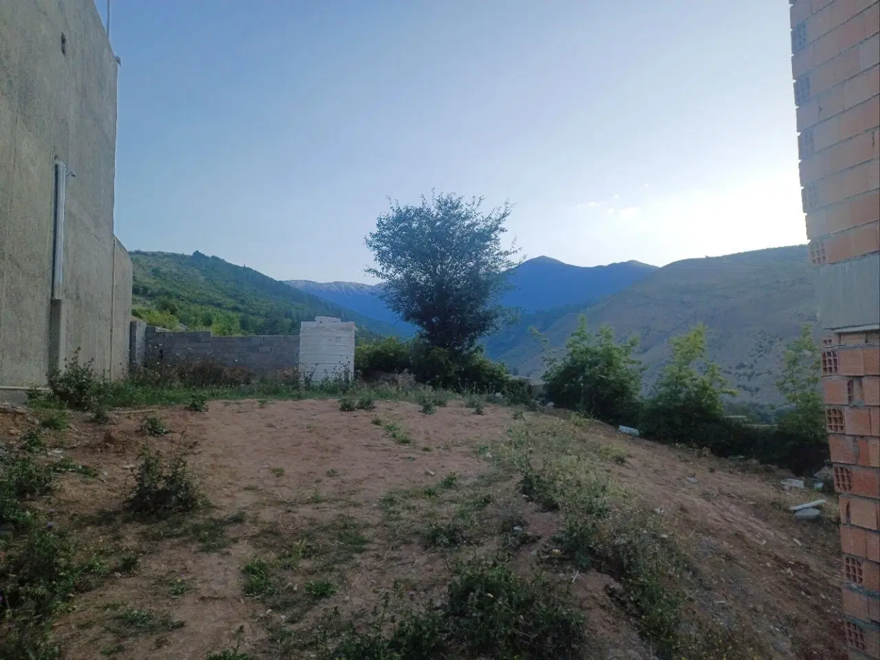 زمین داخل بافت با آب، برق و گاز(روستای میچکار)