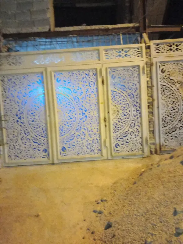 واحد ۹۰متری ۱خوابه ماشین رو