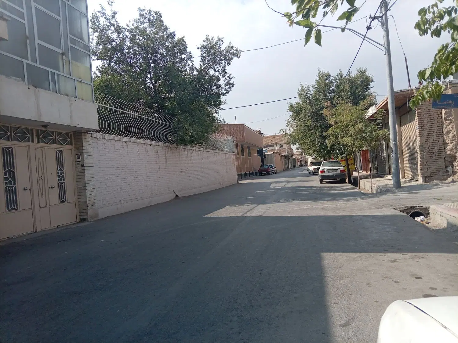 خانه کلنگی ۲۴۳ متر تجاری- مسکونی  برِخیابان سعدی