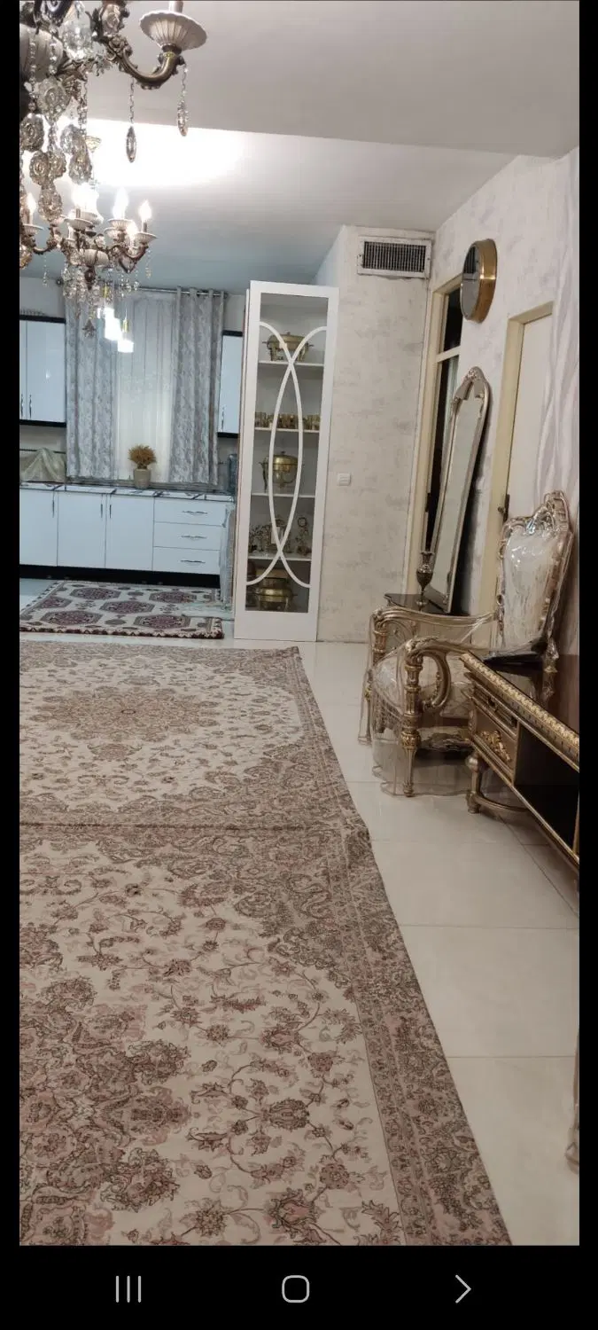 اجاره آپارتمان ۶۵متری ۱ خوابه تمیزومرتب
