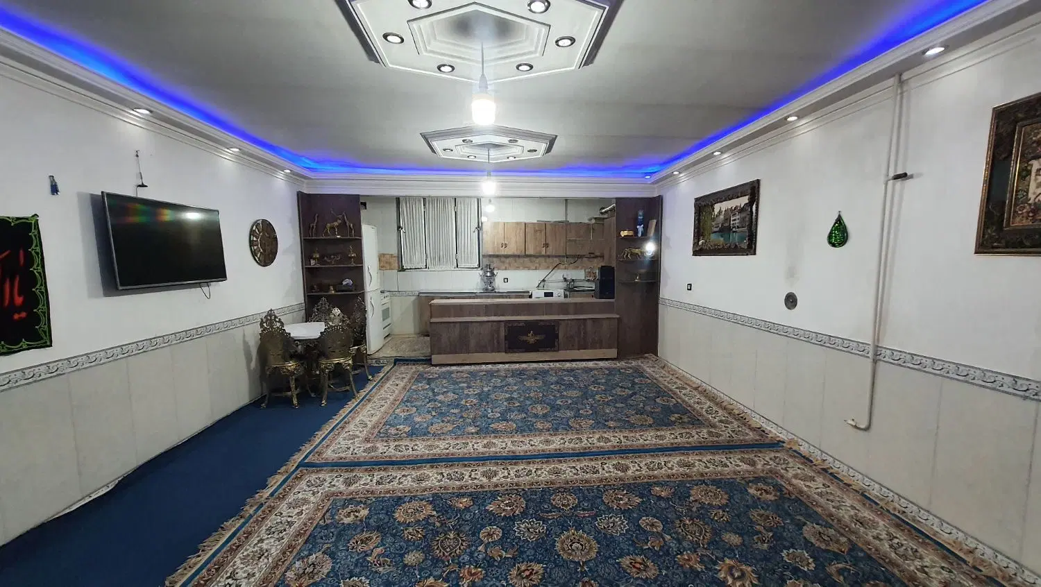 خانه ویلایی دو بر مغازه دار