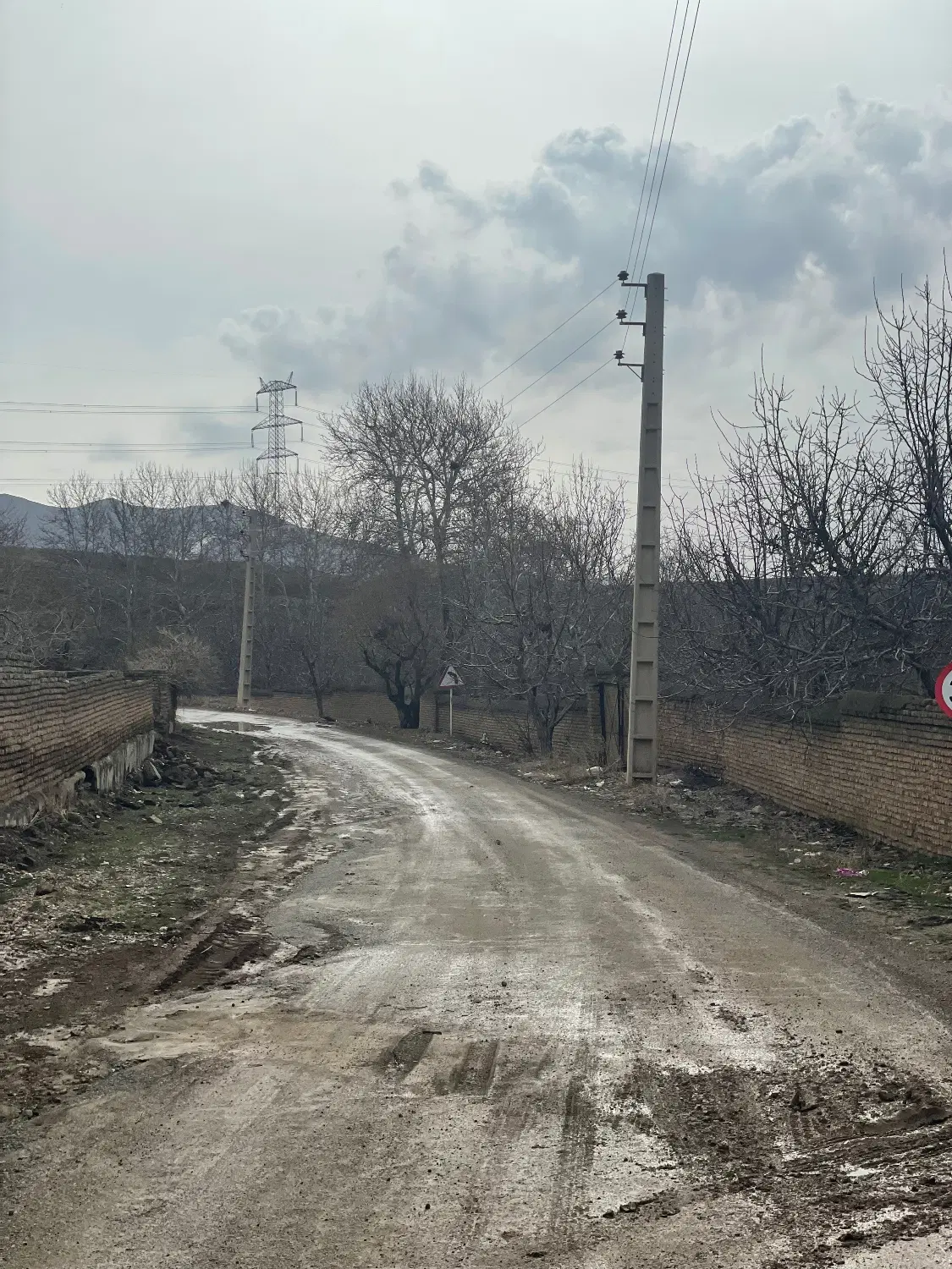 ۵۰۰ متر با مجوز کردان کوهسار