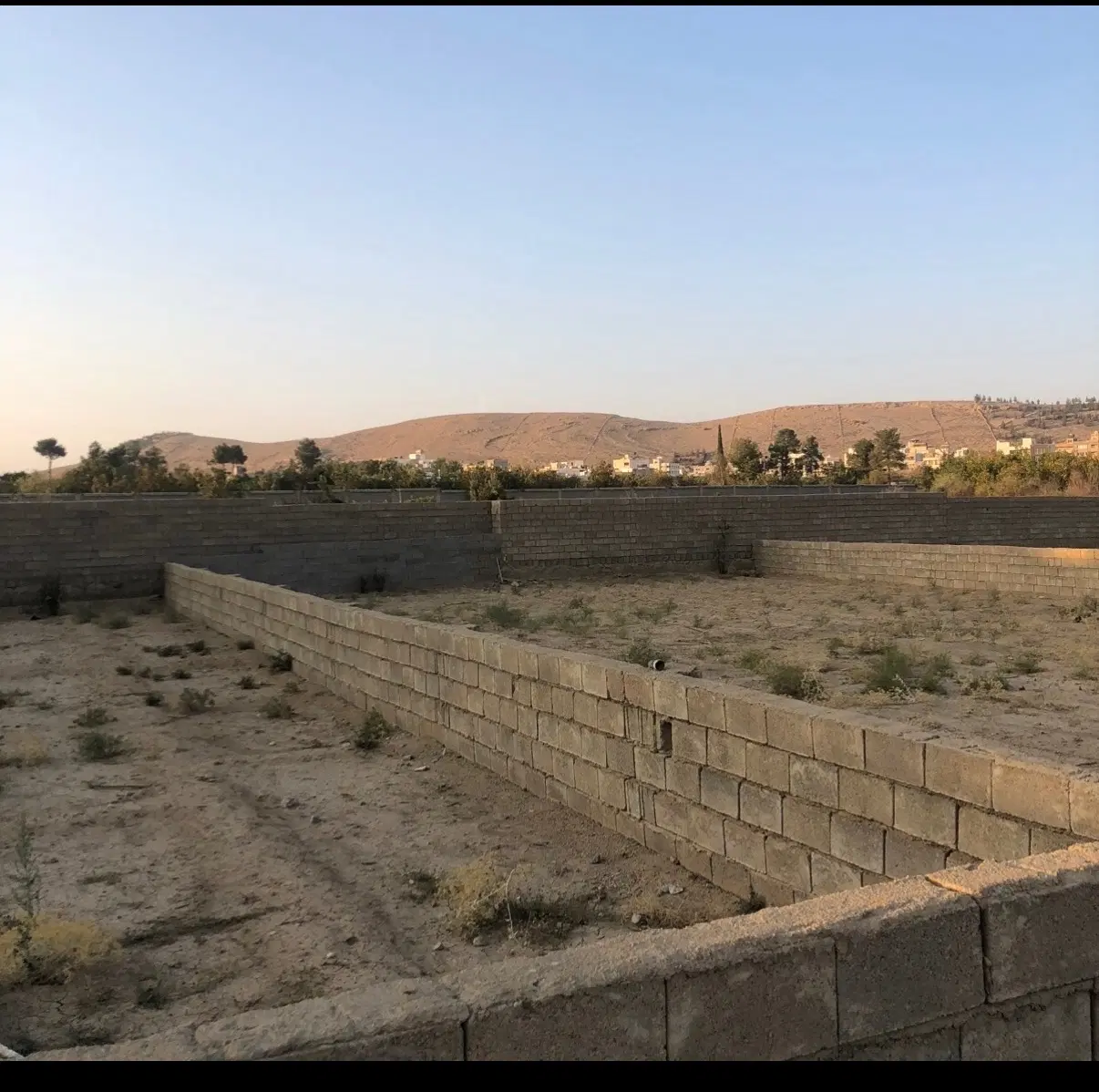 زمین باغ ویلایی ۵۰۰ و ۶۰۰ شهرک آرین
