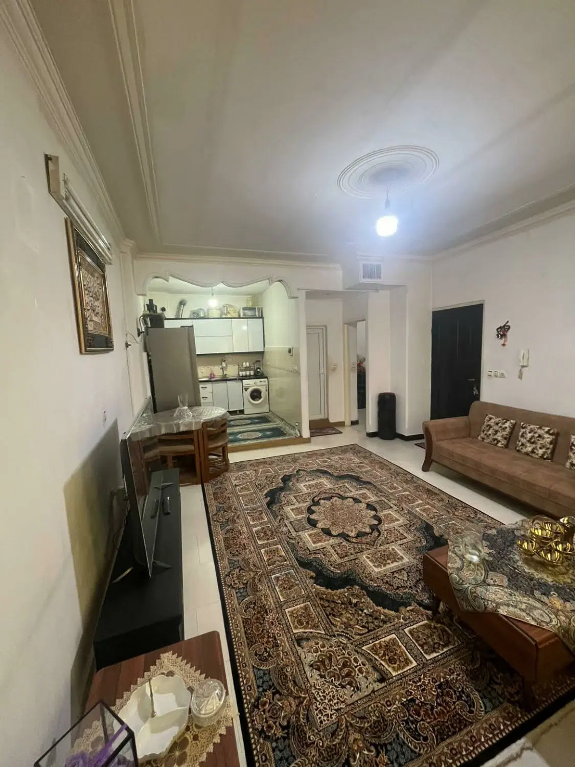 اپارتمان ۶۵ متر تک واحدی