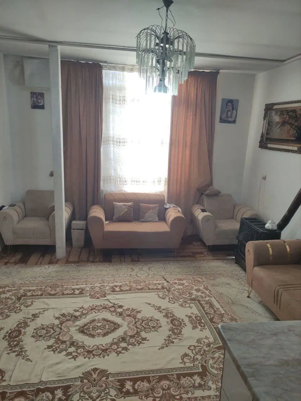 واحد ۷۰ متری دربست