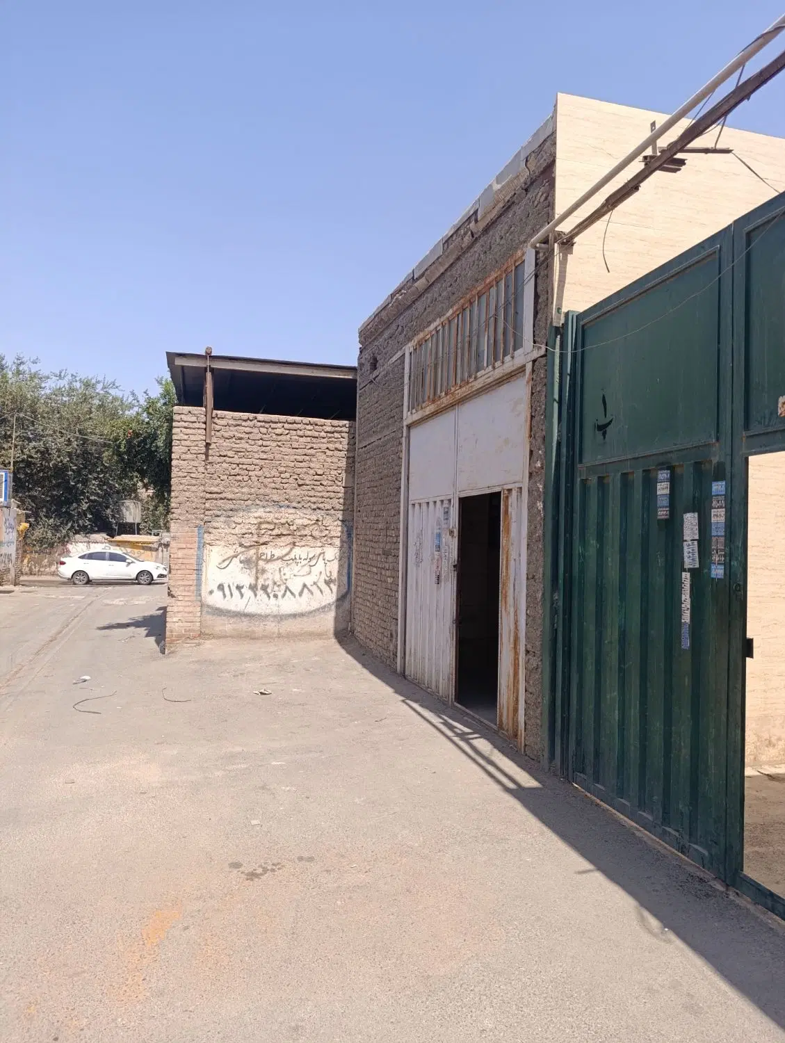 کارگاه 180 متری سند تکبرگ خاتون آباد ابتدای مطهری
