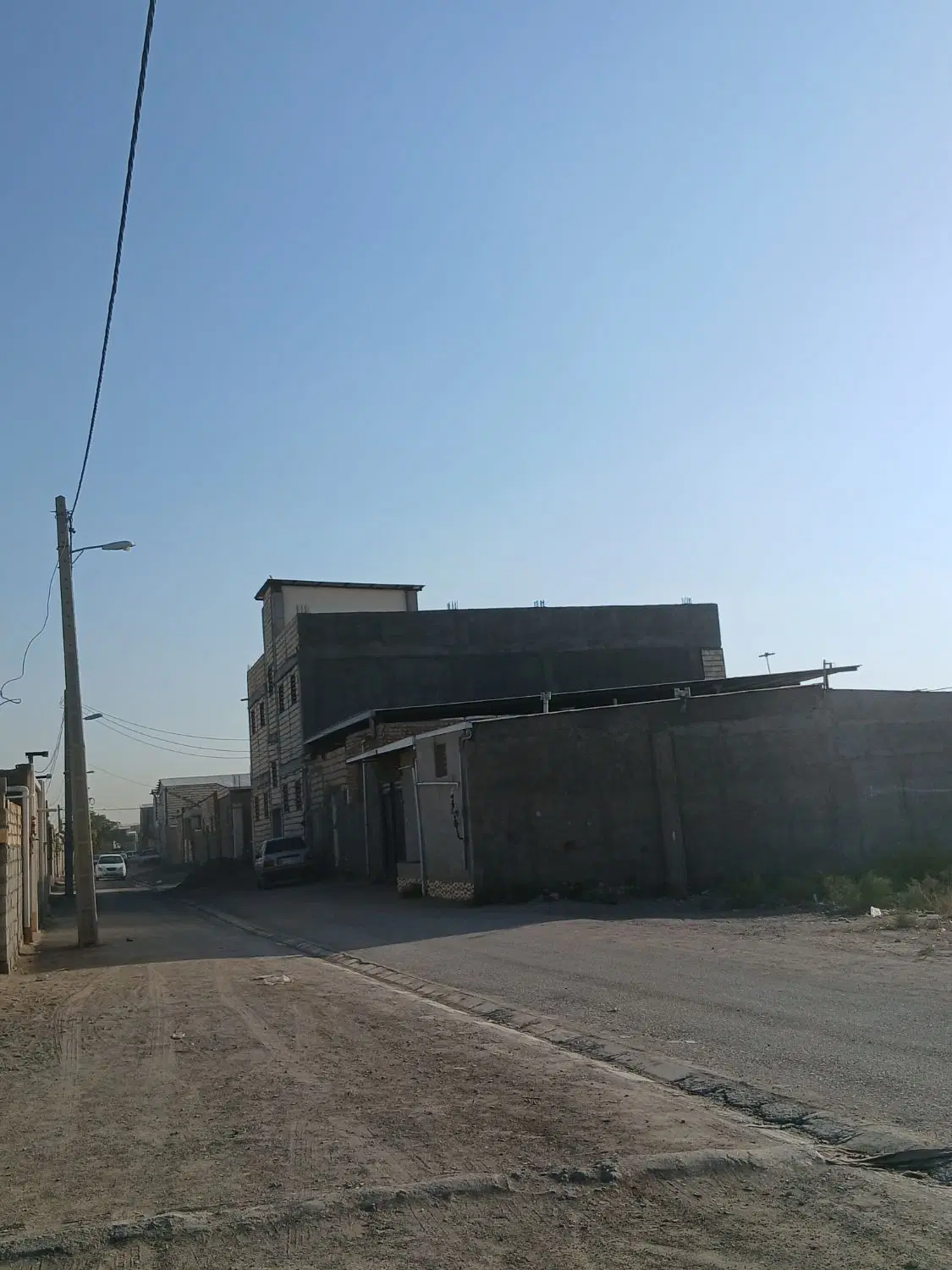 زمین مسکونی