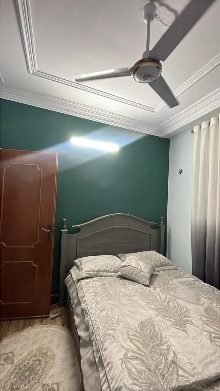 100متری کوچه مهتاب