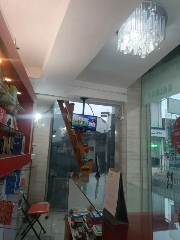 اجاره مغازه ۱۳ متری با بالکن