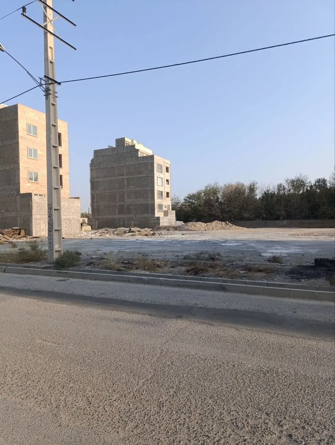 زمین مسکونی مدارک شفاف موقعیت مناسب