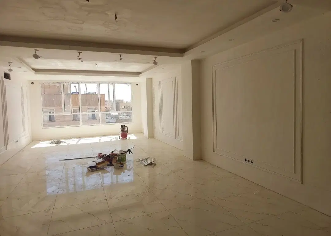 145 متر ، جنوبی آفتاب ، نماشیک