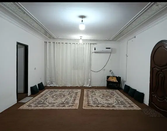 همخونه خانم