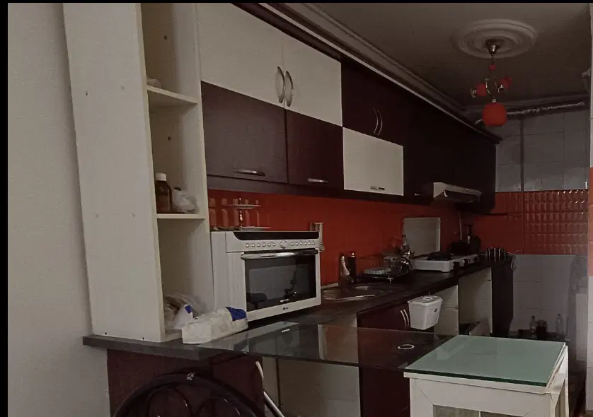 آپارتمان ۸۰ متری درب مجزا
