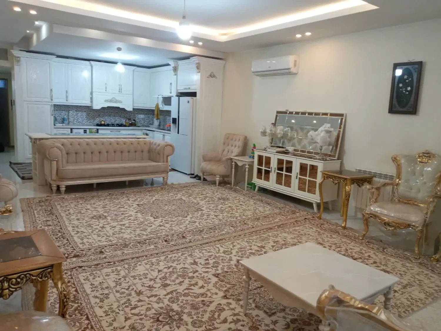 آپارتمان شیک،فول امکانات،۱۲۰ متر_مستغلاتی