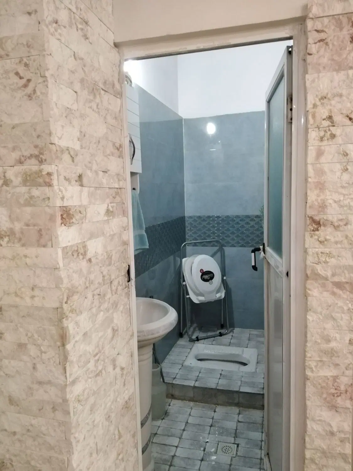 آپارتمان تک واحدی برای رهن و اجاره