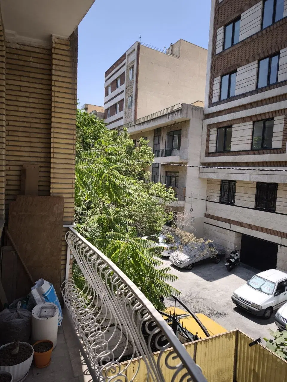 ۶۰ متر یک خواب  با ۴۰ متر حیاط اختصاصی