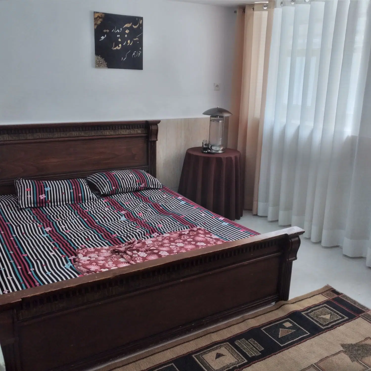 نزدیک حرم مطهر مرکز شهربسیار تمیز