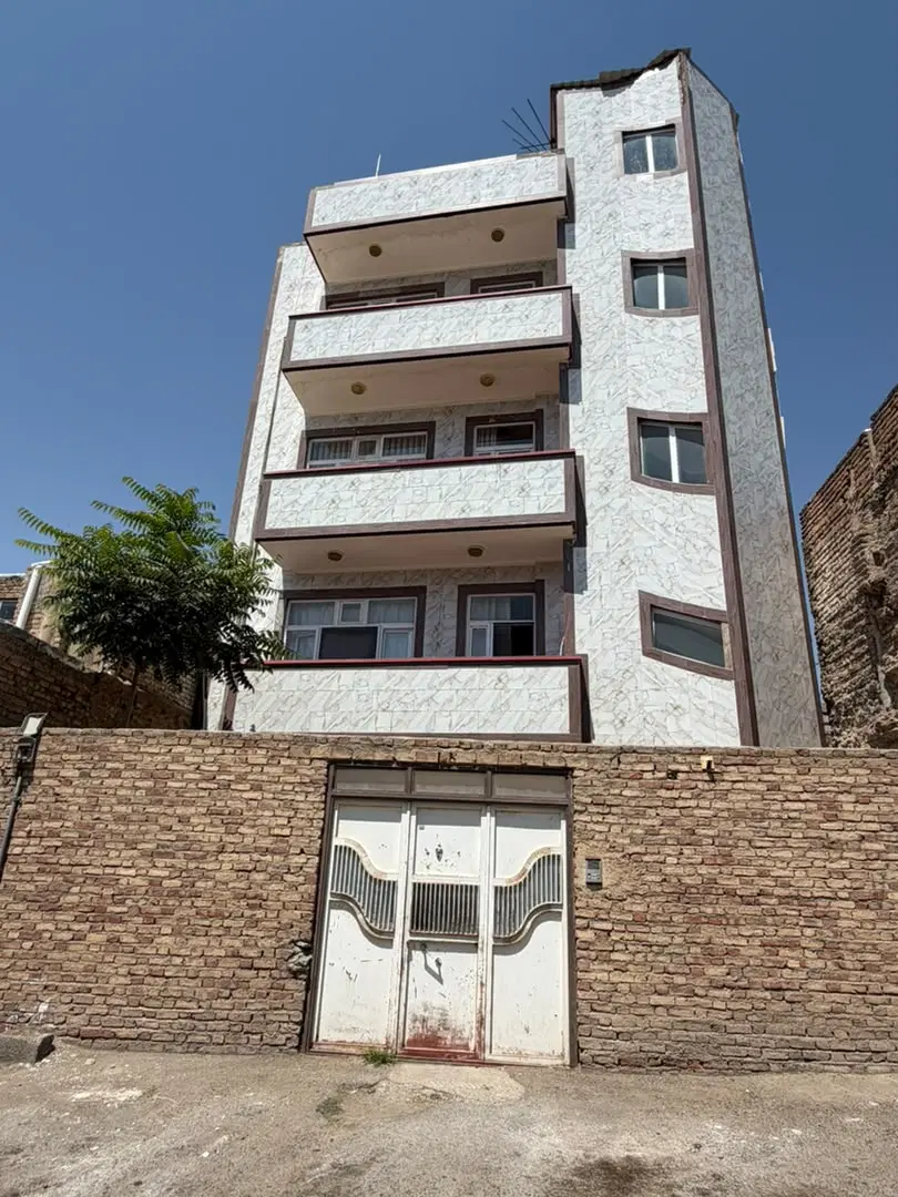 آپارتمان ۷۷متر با تراس ۸۵متر