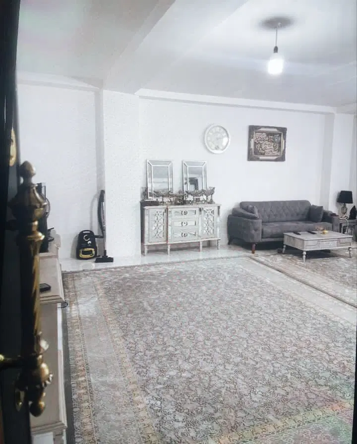 فروش واحد  کاشانی