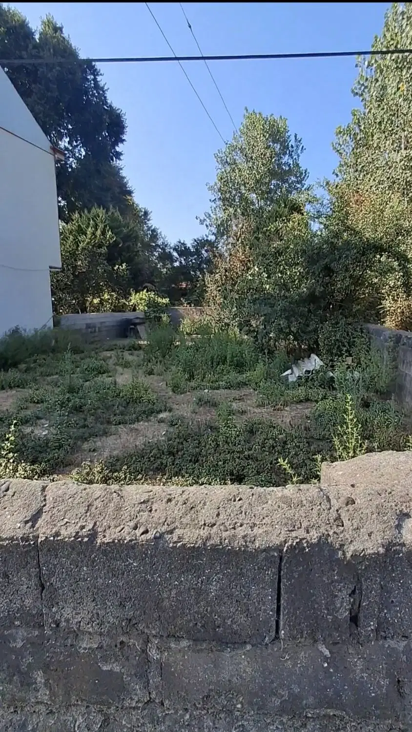 زمین دو نبش مسکونی تجاری نزدیک دریا