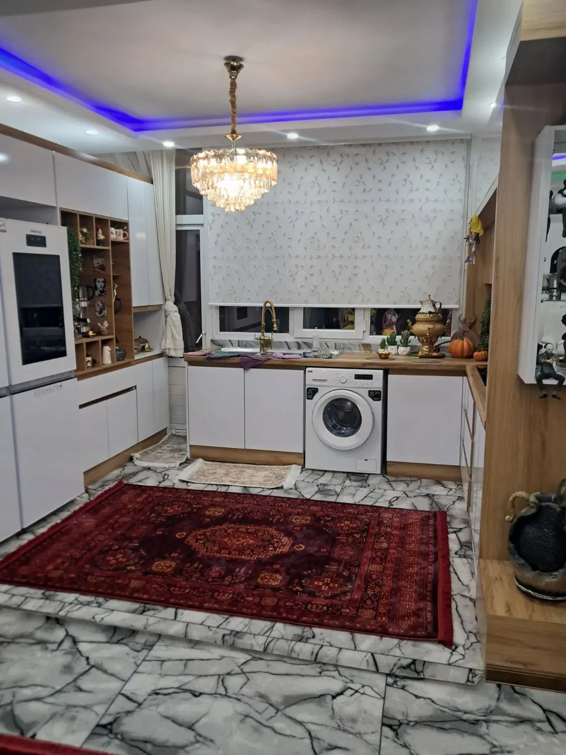 خانه ۹۶ متری در نعمت اباد تهران