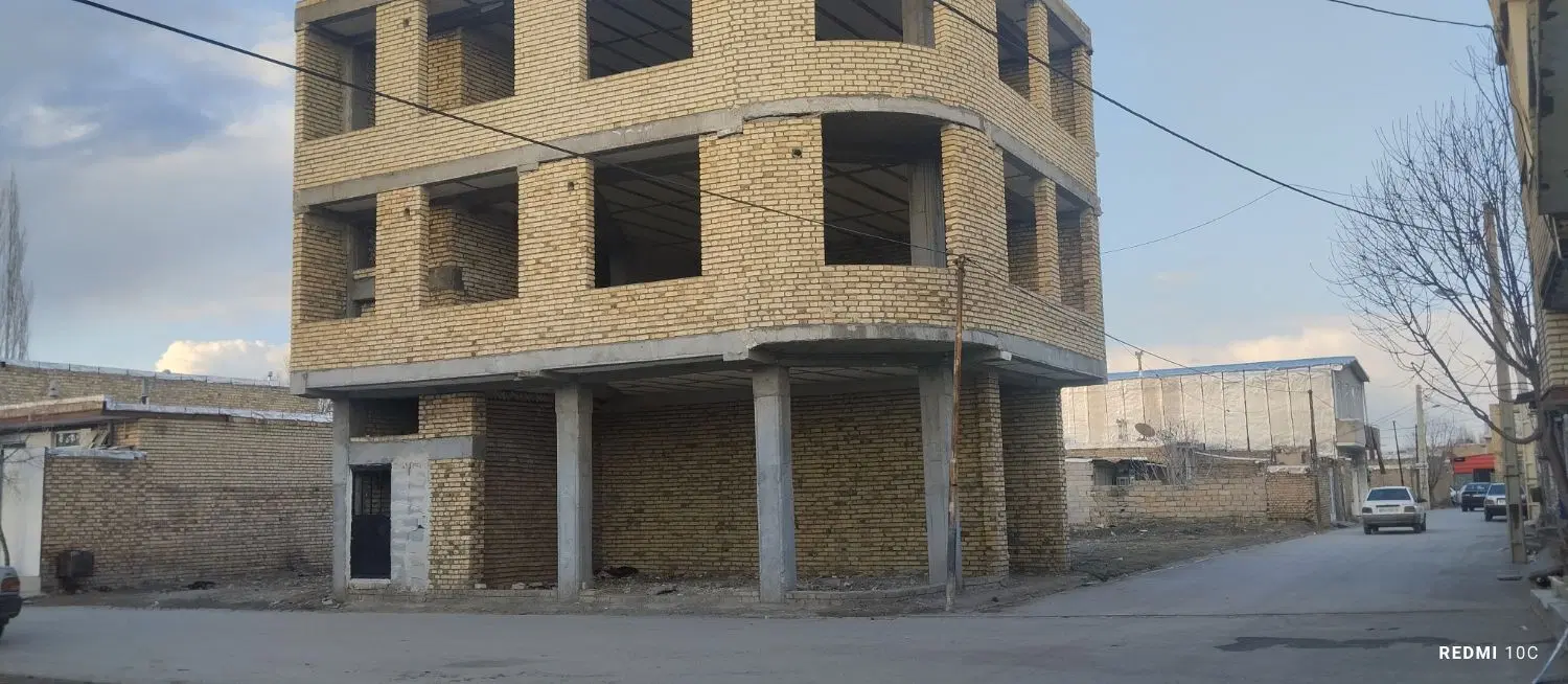 یک باب خونه پشت پاسگاه مساحت 100متر