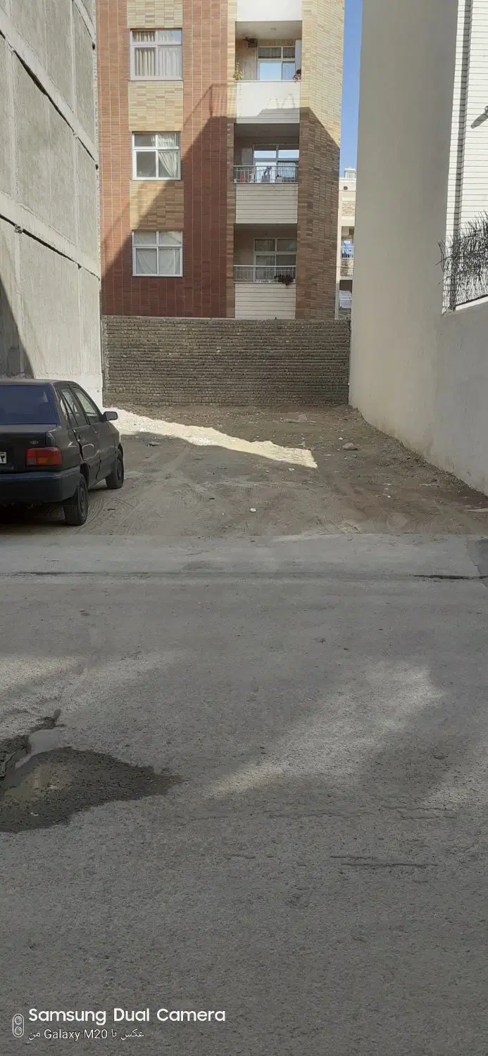 زمین با پروانه ساخت