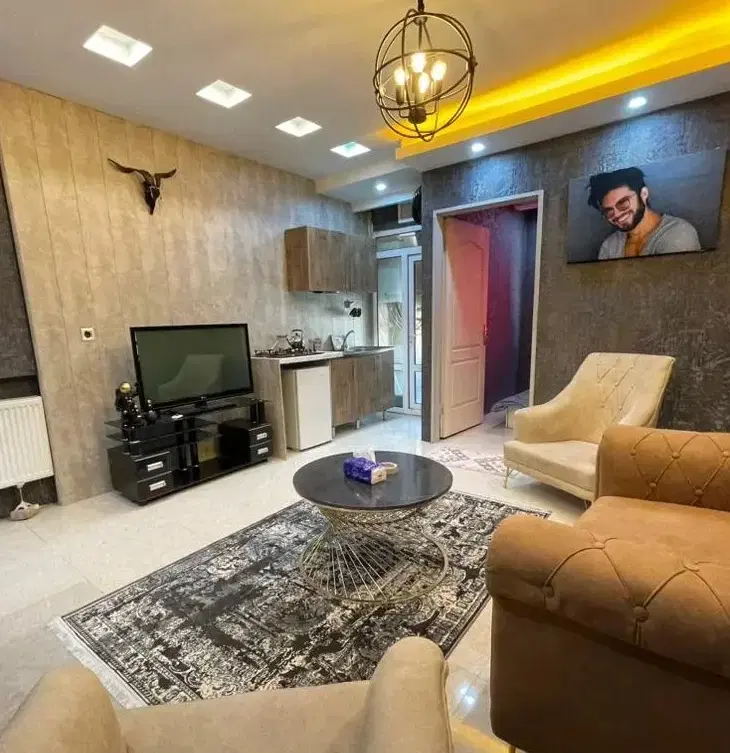 واحد ۹۰ متری تجهیز