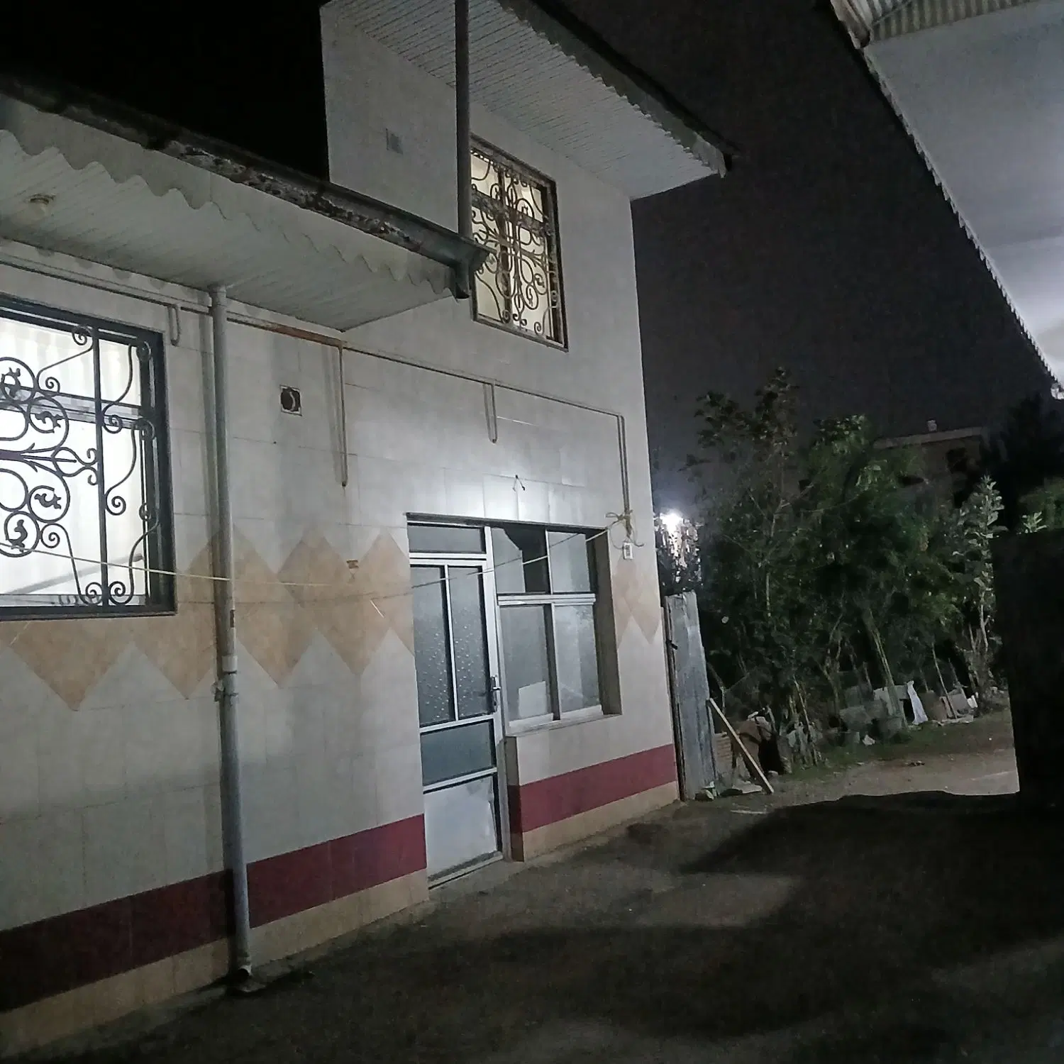 خانه ۸۰ متری