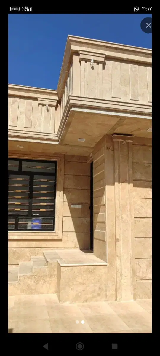 زمین درب حیاط ۲۴۰متری عرض۱۱