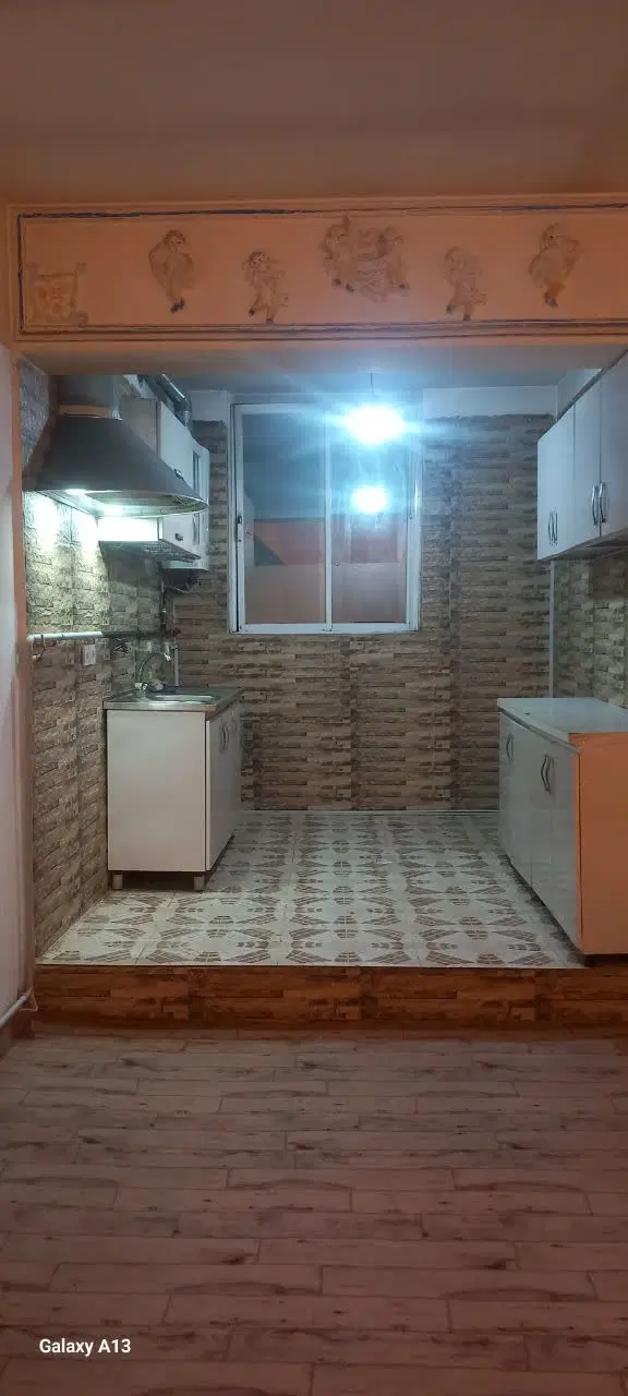 خانه ویلایی دوطبقه طبقه در مهدی آباد