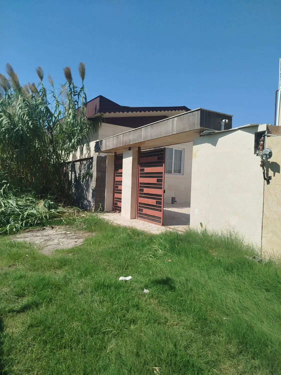 آپارتمان ۵۴متری  رزمندگان کنار مدرسه تیز هوشان