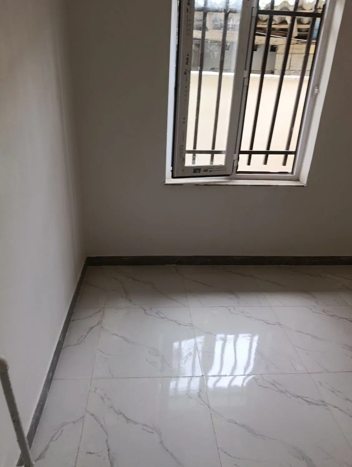 فروش یک ویلاواقع درفومن