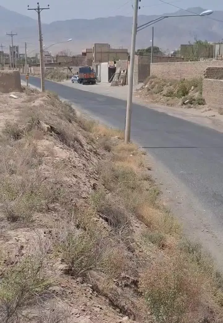زمین بر جاده سلامت