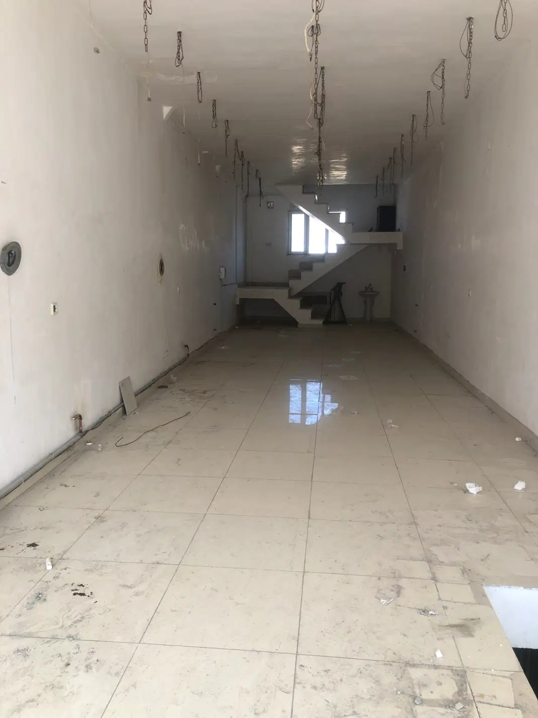 رهن و اجاره مغازه 100متری