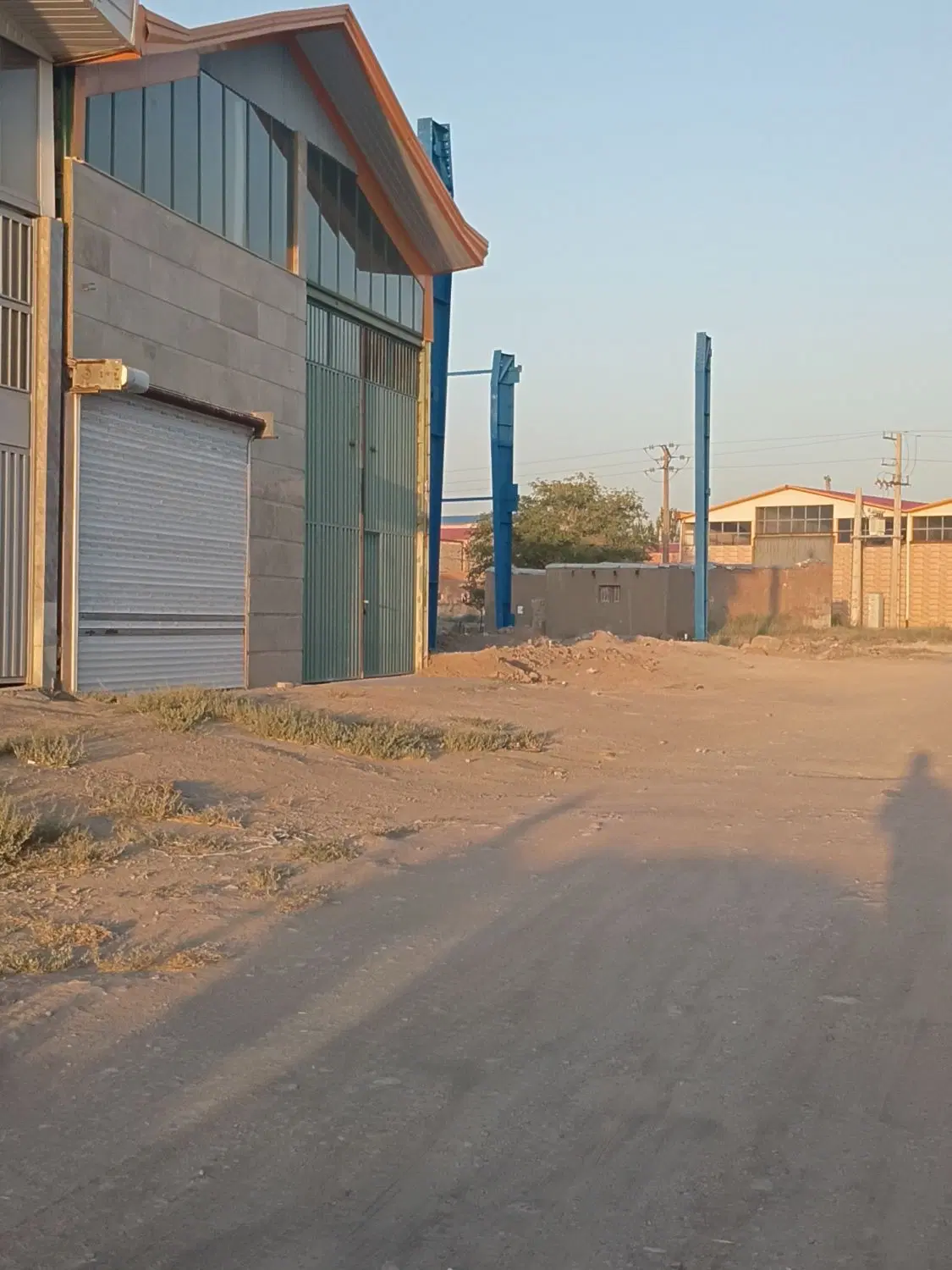 کارگاه ۲۳۵متر شهرک