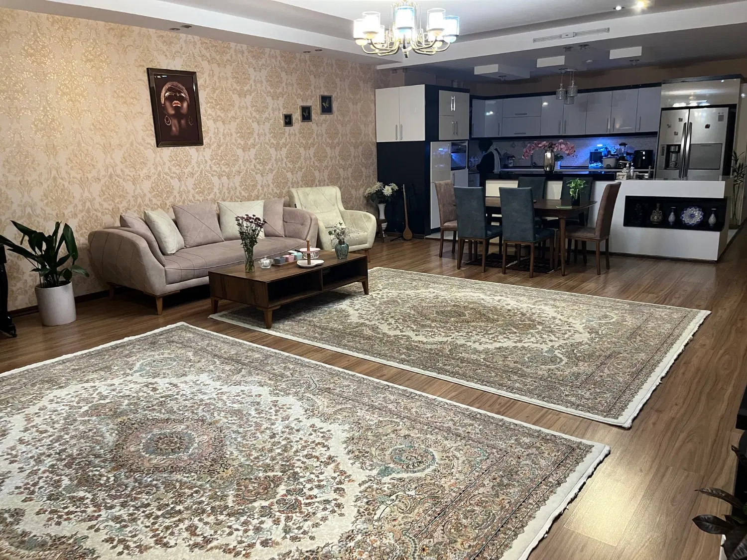 اجاره واحد ۱۲۰ متری ۲خواب *هنرستان*