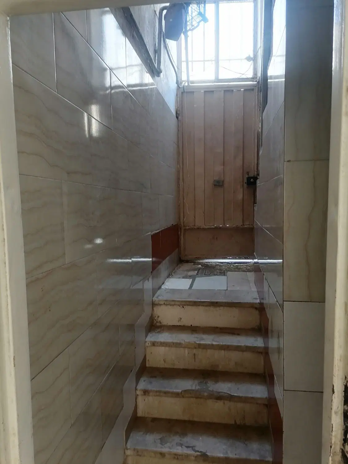 فروش خانه ملکشهر چهاراه بهار