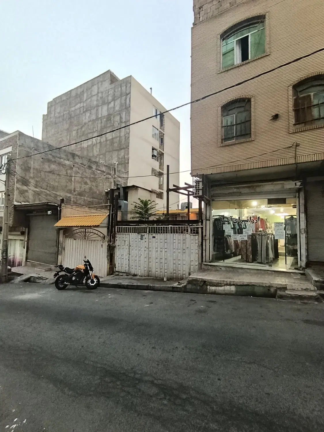 فروش ملک کلنگی مناسب تجاری در محمودآباد