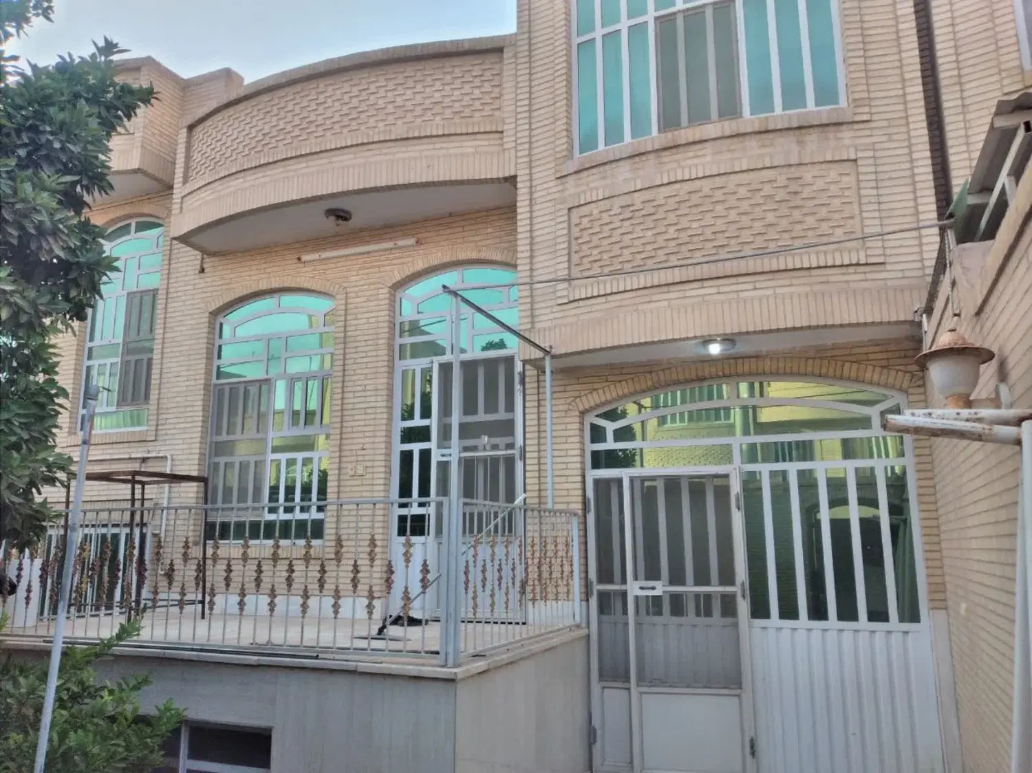 اجاره منزل ویلایی مستقل دو خواب