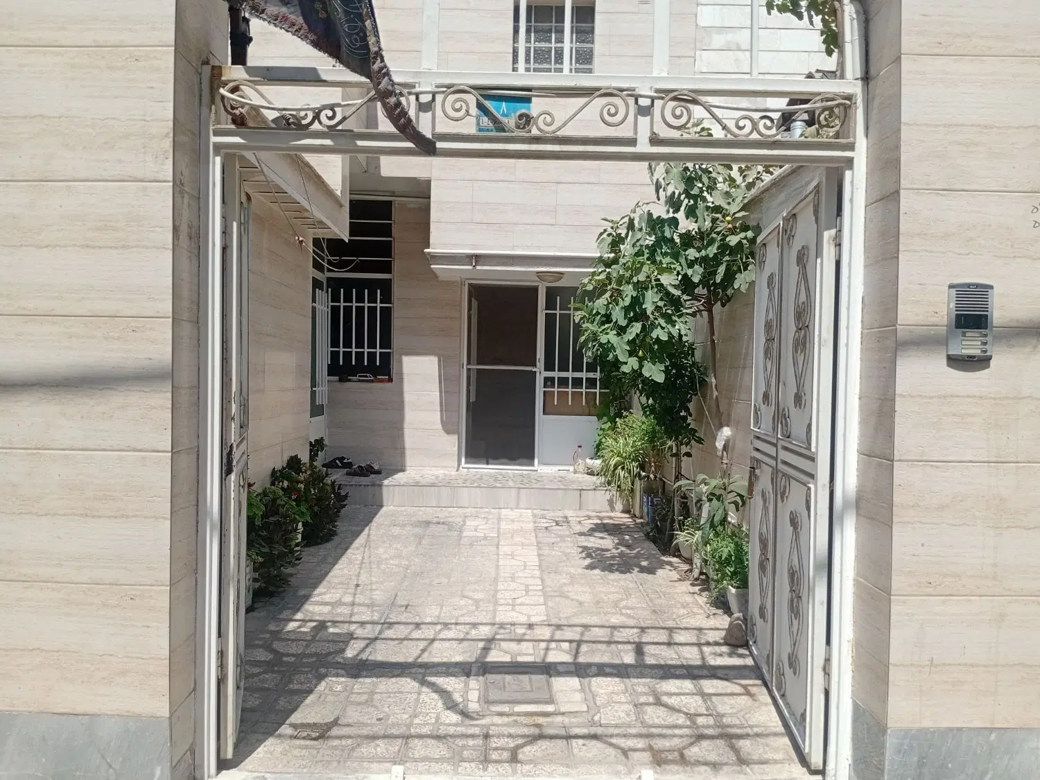 اجاره اپارتمان. همکف